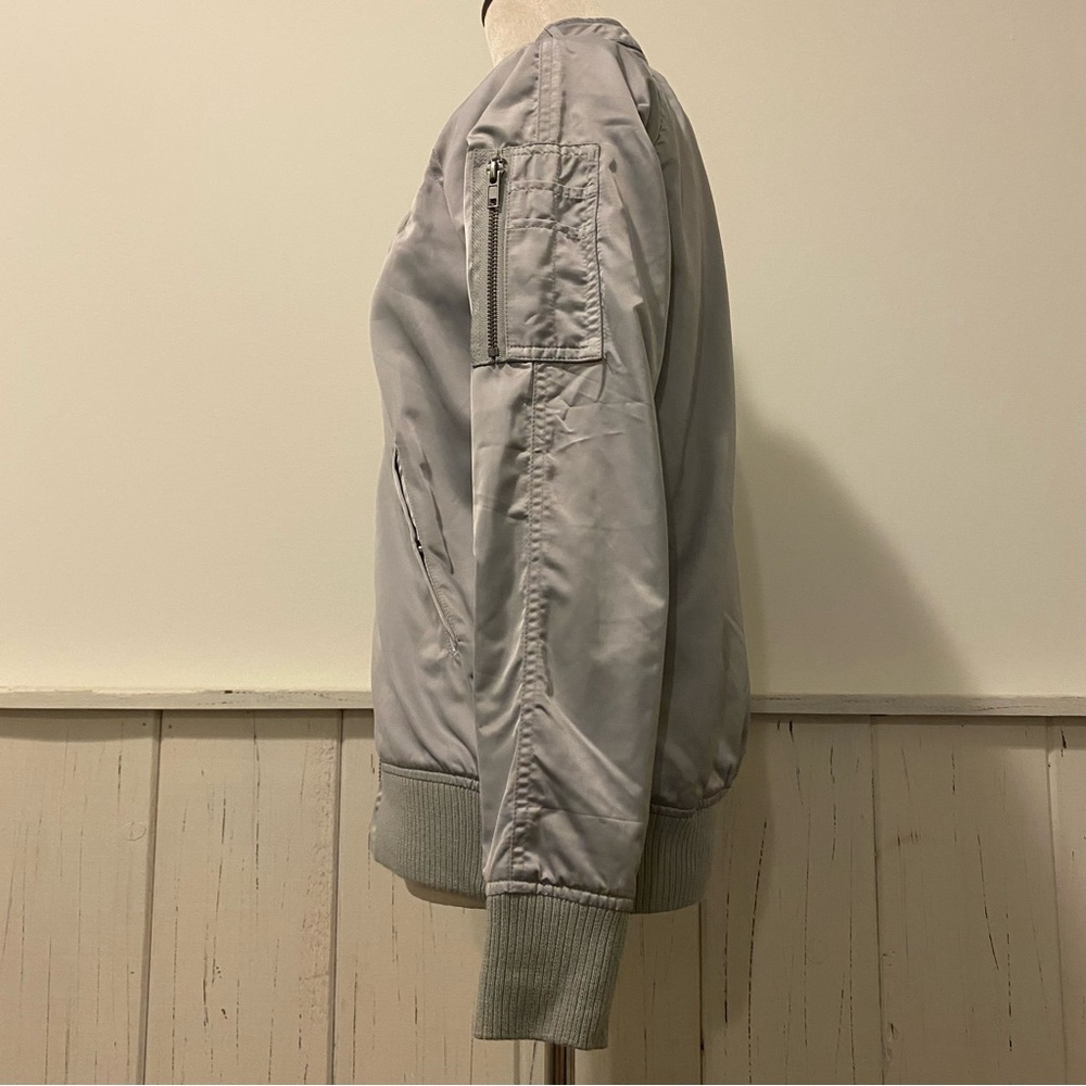 Members Only Extra Small Silver Washer Satin Boyfriend Jacket - Picture 6 of 16